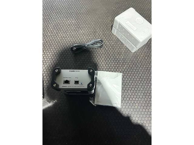 Klark technic - dn9630 - aes50 converter - afbeelding 2 van  4