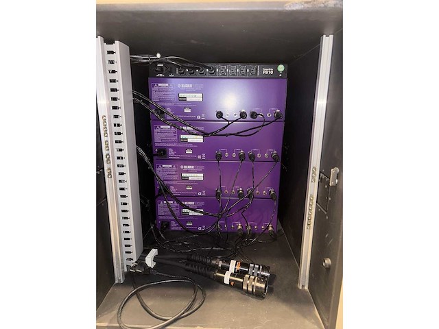 Klark teknik eq rack - 19" apparatuur - afbeelding 3 van  5