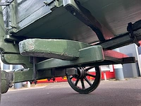 Klassieke antieke 4-wielige houten boerenwagen - afbeelding 3 van  8