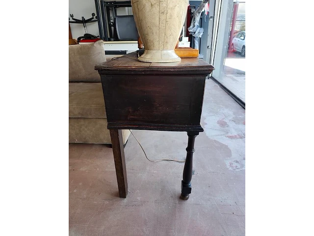 Klassieke antieke engelse dressoir met 3 laden 175x50x80 cm - afbeelding 8 van  8