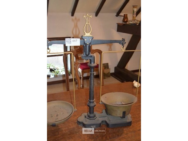 Klassieke balansweegschaal - afbeelding 3 van  4