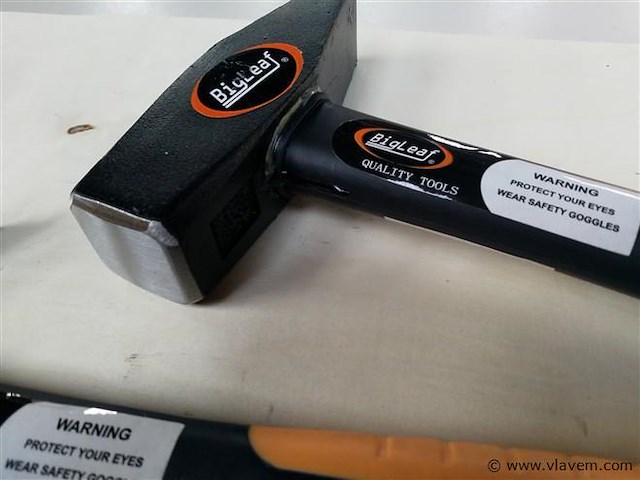 Klauw en bankhamer - afbeelding 3 van  4