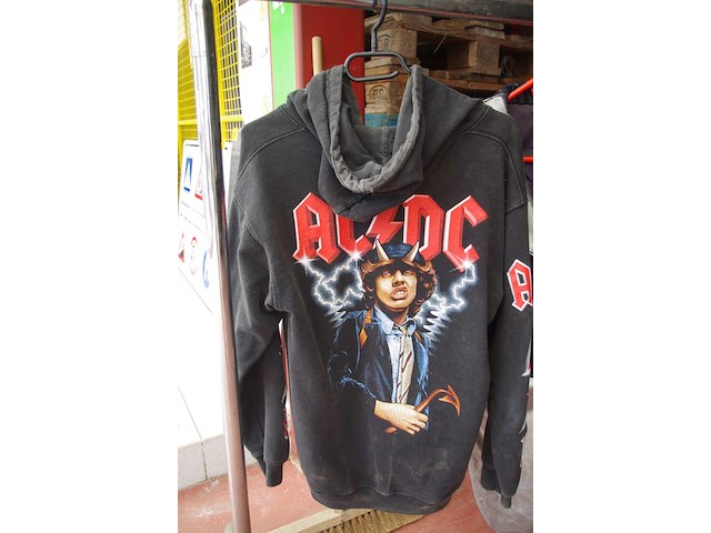 Kledij ac/dc en kiss - afbeelding 2 van  2