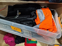 Kledij en textiel allerhande - afbeelding 5 van  6