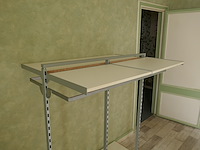 Kledijrek met legbord - afbeelding 3 van  4