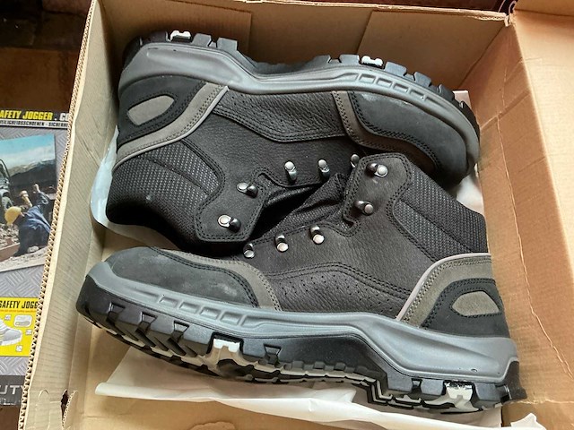 Kleding, schoenen, accessoires (8x) - afbeelding 3 van  5