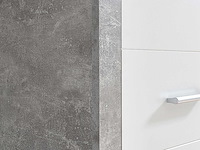 Kledingkast storck 151cm 3 deuren & 2 lades & spiegel - beton/wit - afbeelding 2 van  7
