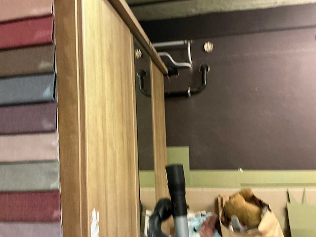 Kledingkast - afbeelding 2 van  3