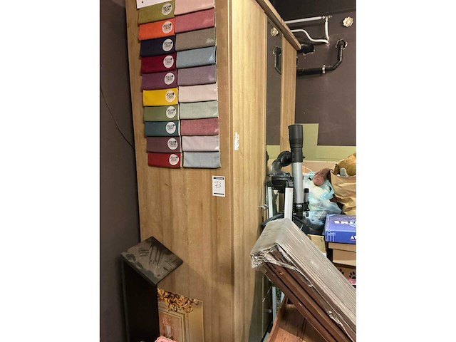 Kledingkast - afbeelding 3 van  3