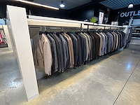 Kledingmeubel ong 18 m lang