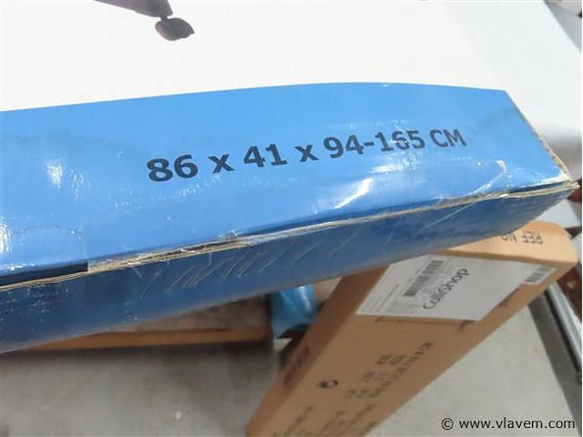 Kledingrek nieuw - afbeelding 3 van  3