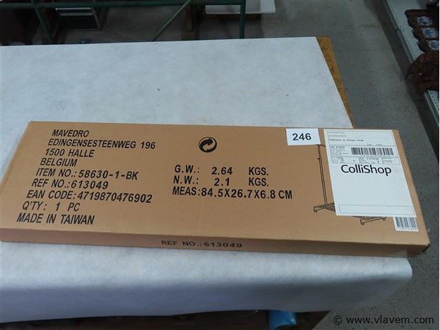 Kledingrek nieuw - afbeelding 1 van  3