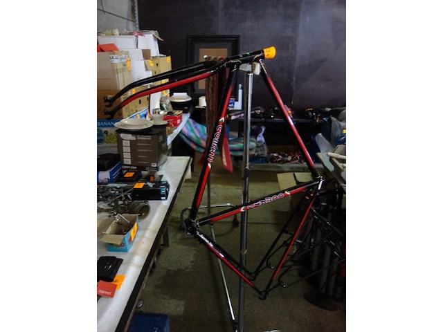 Kledingrek - afbeelding 2 van  2