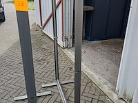 Kledingrek - afbeelding 1 van  1