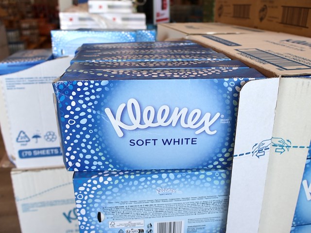 Kleenex soft white 24 stuks( plm 9) - afbeelding 2 van  4