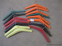 Kleerhangers - afbeelding 1 van  3