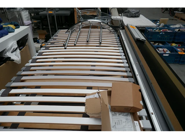 Kleerkast + vouwbed + bed - afbeelding 6 van  8