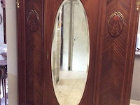 Kleerkast - afbeelding 1 van  5