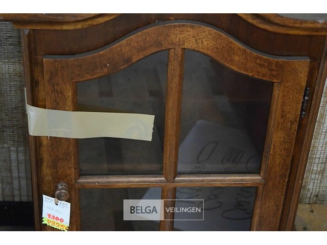 Klein kastje met glas - afbeelding 2 van  3