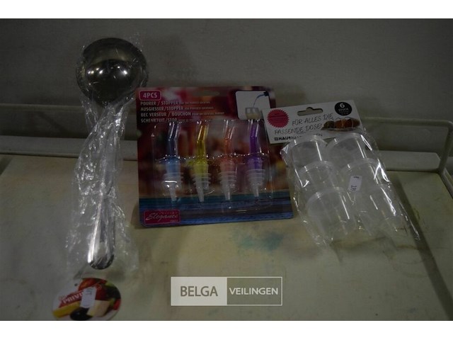 Klein keukenmateriaal - afbeelding 1 van  4