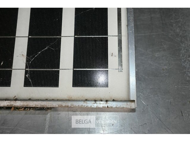 Klein zonnepaneel - afbeelding 3 van  4