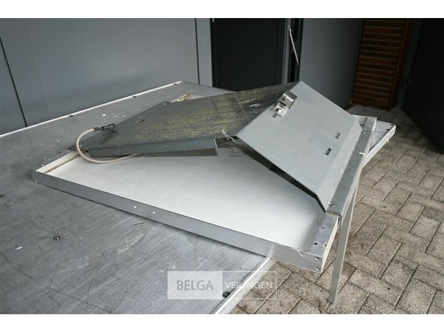 Klein zonnepaneel - afbeelding 4 van  4