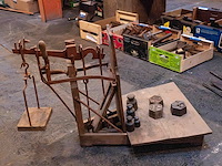 Kleine bascule met gewichten - afbeelding 1 van  3