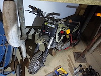 Kleine crossmotor (na te zien) - afbeelding 4 van  5