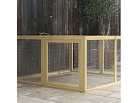 Kleine dierenkooi, konijnenkooi, een opvouwbaar dak van sparrenhout - afbeelding 5 van  8