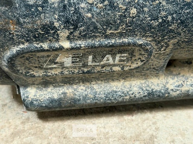 Kleine generator le lae - afbeelding 2 van  5