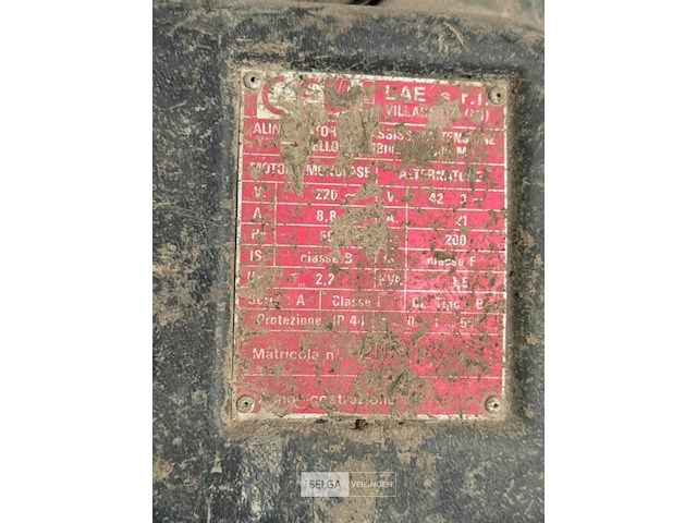 Kleine generator le lae - afbeelding 3 van  5