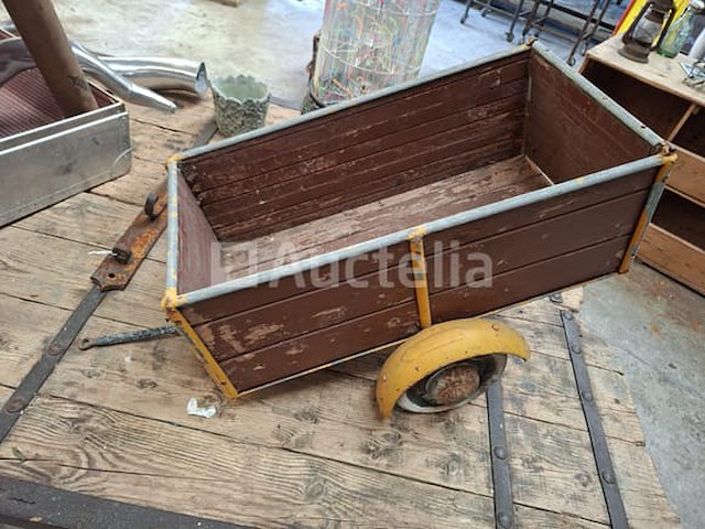 Kleine kieptrailer 50 jaar - afbeelding 1 van  1