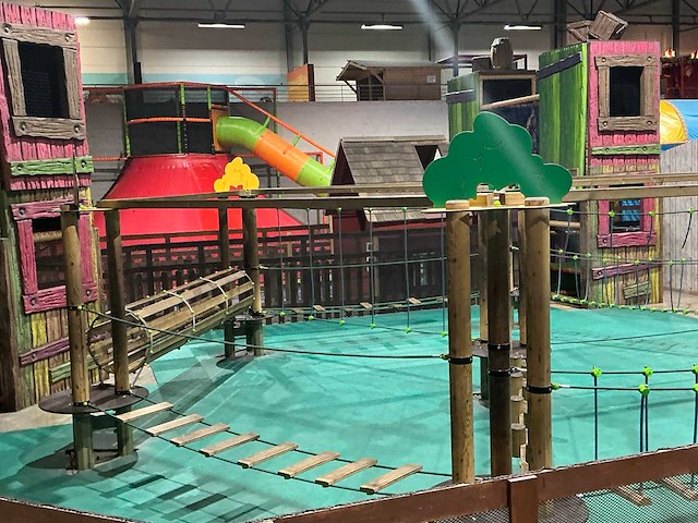 Kleine klimmers - afbeelding 7 van  8
