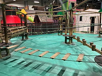 Kleine klimmers - afbeelding 8 van  8