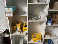 Kleine partij accessoires en installatiemateriaal - afbeelding 9 van  12