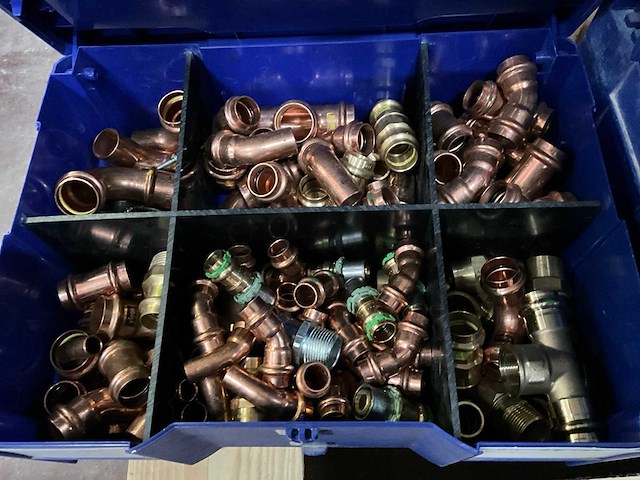 Kleine partij bouw- en bevestigingsmateriaal - afbeelding 7 van  22
