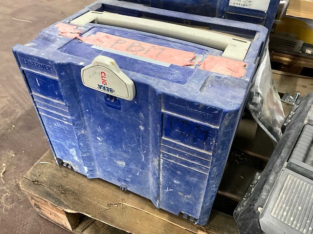 Kleine partij bouw- en bevestigingsmateriaal - afbeelding 8 van  35