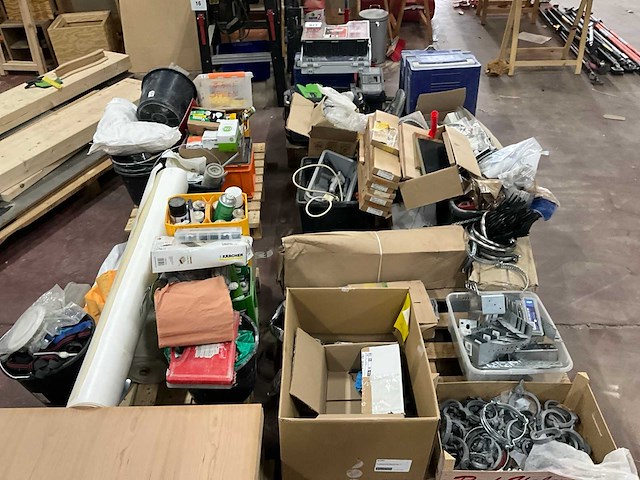 Kleine partij bouw- en bevestigingsmateriaal - afbeelding 12 van  35