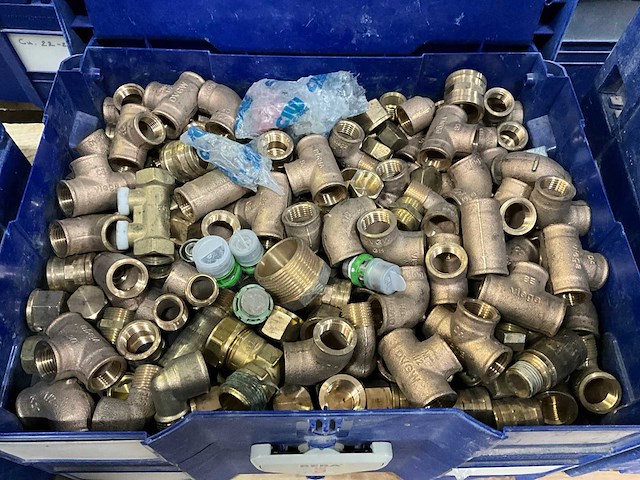 Kleine partij bouw- en bevestigingsmateriaal - afbeelding 19 van  22