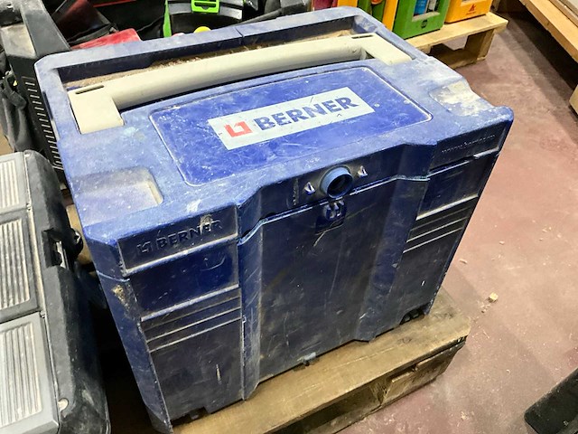 Kleine partij bouw- en bevestigingsmateriaal - afbeelding 32 van  35