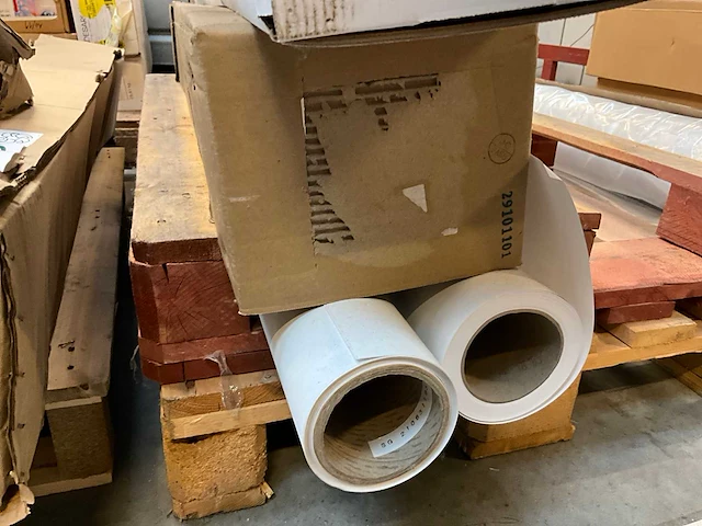 Kleine partij divers printmateriaal op rol - afbeelding 15 van  29