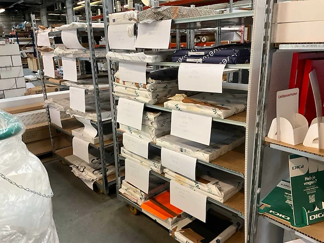 Kleine partij divers printmateriaal - afbeelding 12 van  43