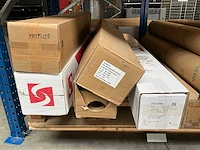 Kleine partij diverse printmedia - afbeelding 21 van  24