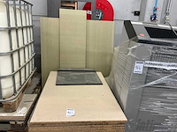 Kleine partij plaatmateriaal - afbeelding 2 van  2