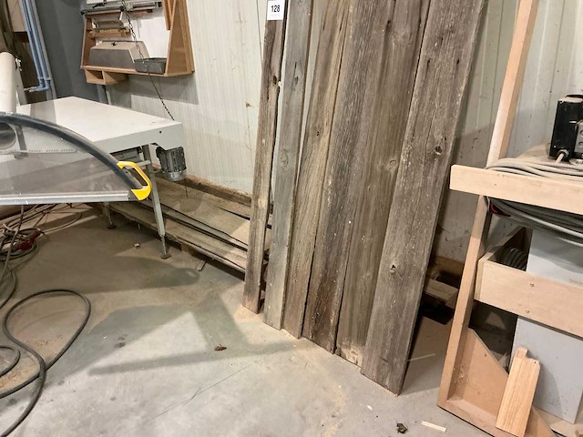 Kleine partij steigerhout - afbeelding 1 van  4