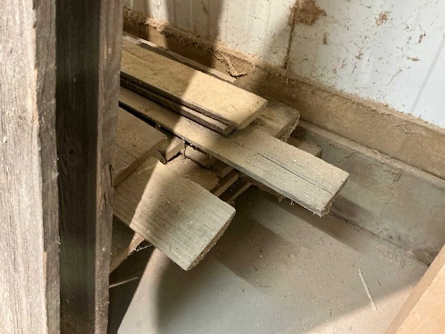 Kleine partij steigerhout - afbeelding 4 van  4