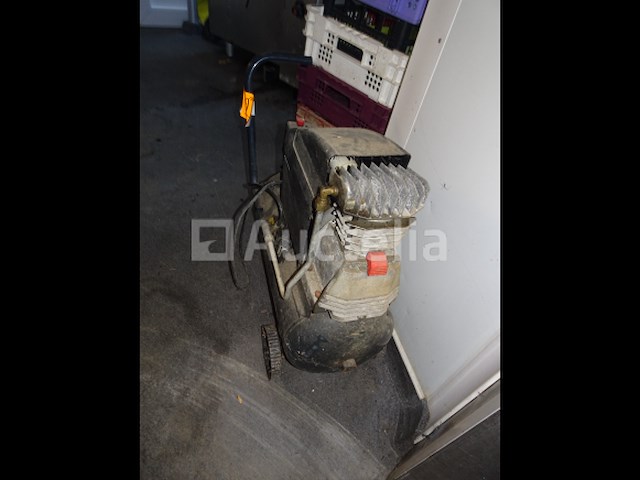 Kleine samengeperste mobiele compressort geperst e colorblack 2 pk - afbeelding 2 van  4