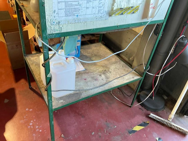 Kleine spuitkabine - afbeelding 4 van  4