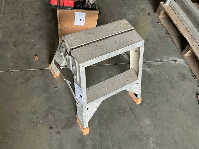 Kleine trapladder - afbeelding 3 van  3