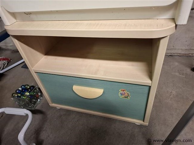 Kleinmeubel - afbeelding 2 van  3